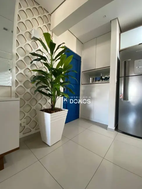 Foto 2 de Apartamento com 3 quartos à venda, 76m2 em Vila Paraíba, Guaratingueta - SP
