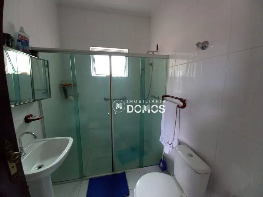 Foto 5 de Casa com 4 quartos à venda, 300m2 em Portal das Colinas, Guaratingueta - SP
