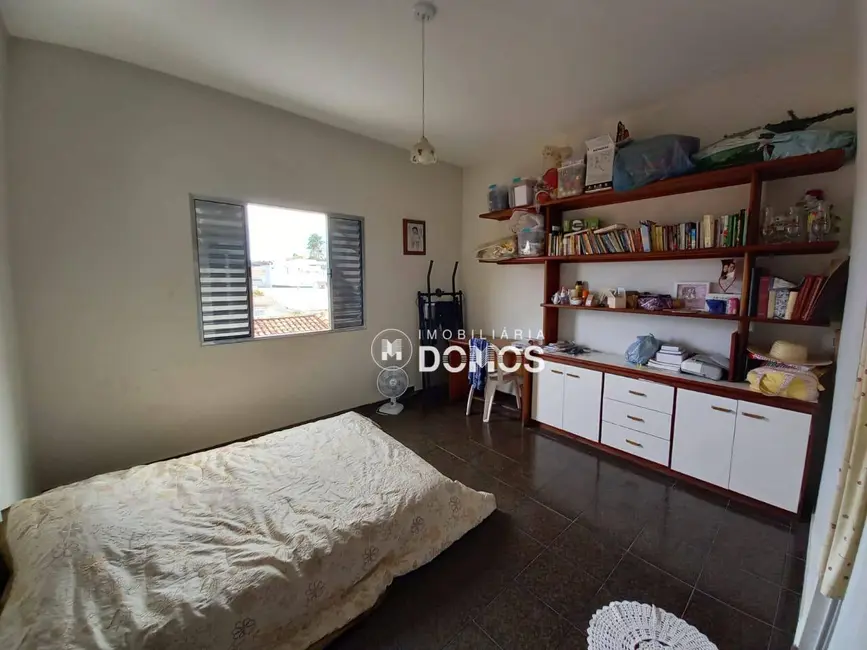 Foto 6 de Casa com 4 quartos à venda, 300m2 em Portal das Colinas, Guaratingueta - SP