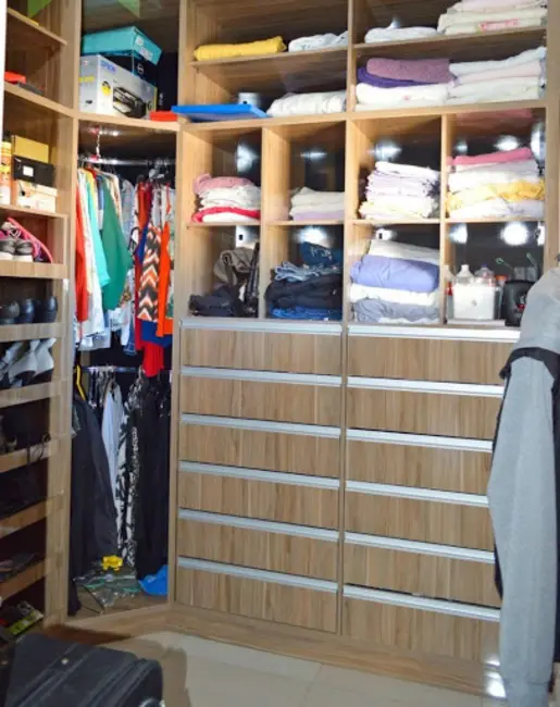 Foto 9 de Casa com 4 quartos à venda em Residencial Village Santana, Guaratingueta - SP