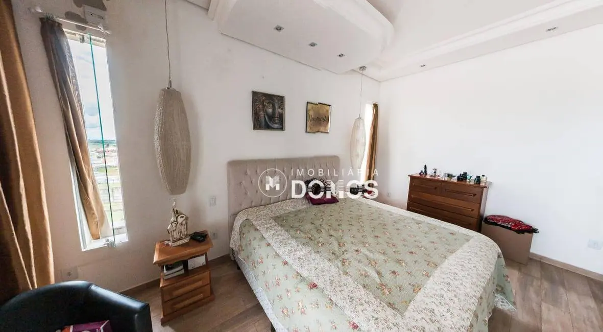 Foto 6 de Casa de Condomínio com 8 quartos à venda, 700m2 em São Dimas, Guaratingueta - SP