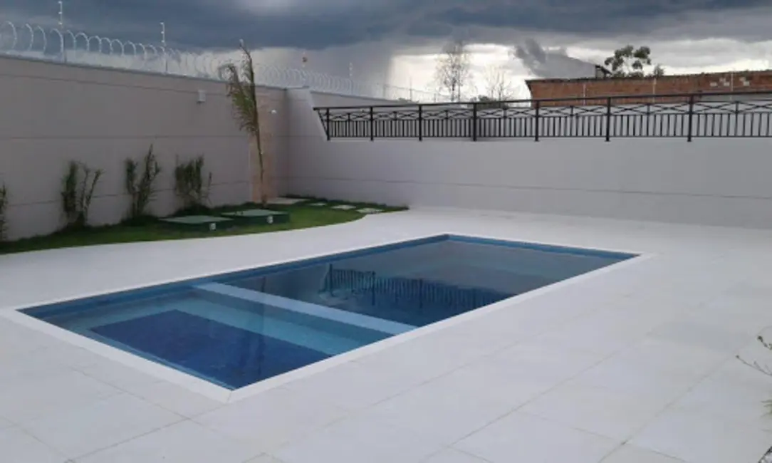 Foto 2 de Apartamento com 2 quartos à venda, 54m2 em Jardim do Vale, Guaratingueta - SP