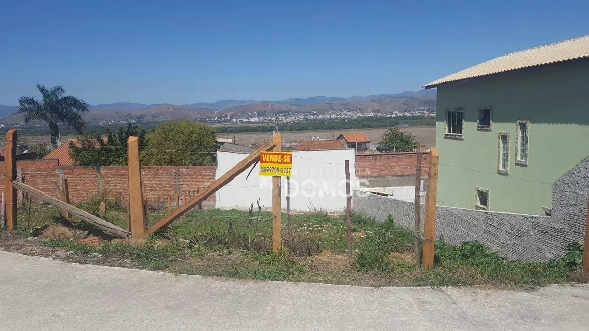 Foto 5 de Terreno / Lote à venda, 275m2 em Guaratingueta - SP