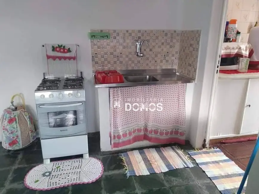 Foto 9 de Casa com 2 quartos à venda, 500m2 em Engenheiro Neiva, Guaratingueta - SP