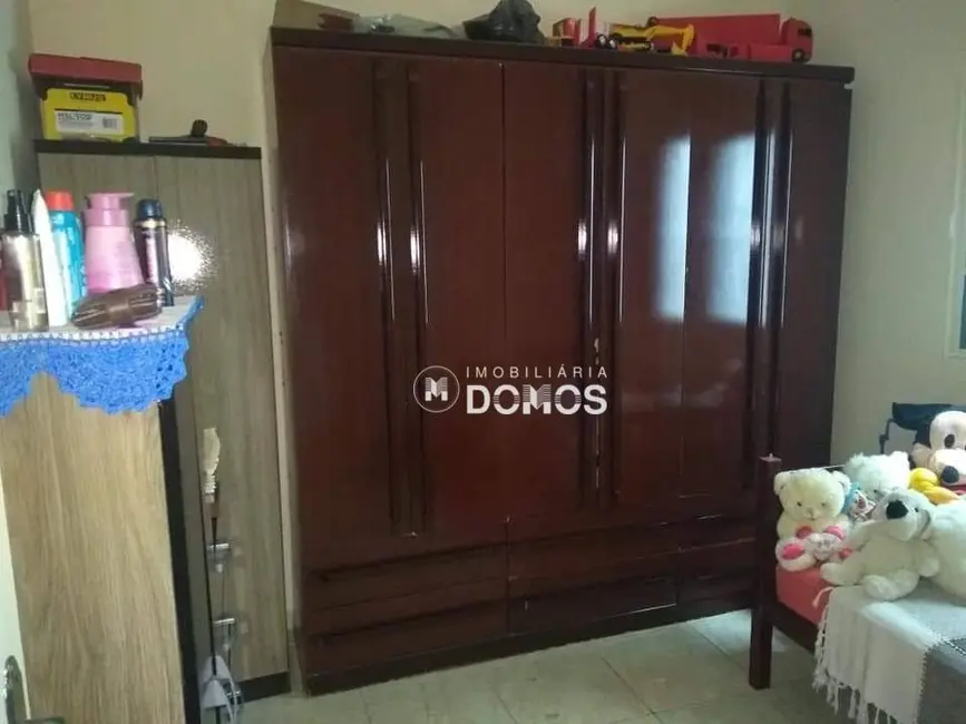 Foto 6 de Casa com 2 quartos à venda, 500m2 em Engenheiro Neiva, Guaratingueta - SP