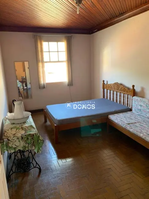 Foto 5 de Casa com 3 quartos à venda, 475m2 em Pedreira, Guaratingueta - SP
