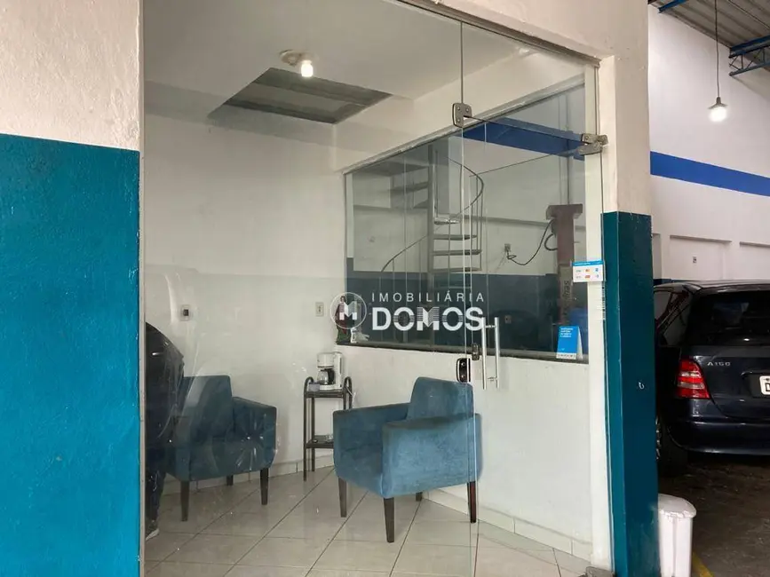 Foto 7 de Armazém / Galpão à venda, 300m2 em Parque Residencial Beira Rio, Guaratingueta - SP