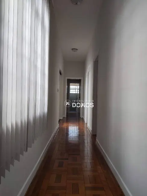 Foto 9 de Casa com 3 quartos à venda, 624m2 em Vila Paraíba, Guaratingueta - SP