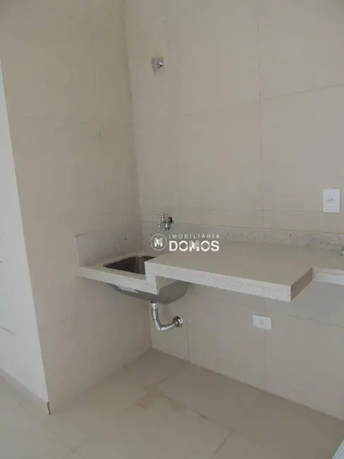 Foto 6 de Casa com 3 quartos à venda, 312m2 em Village Mantiqueira, Guaratingueta - SP