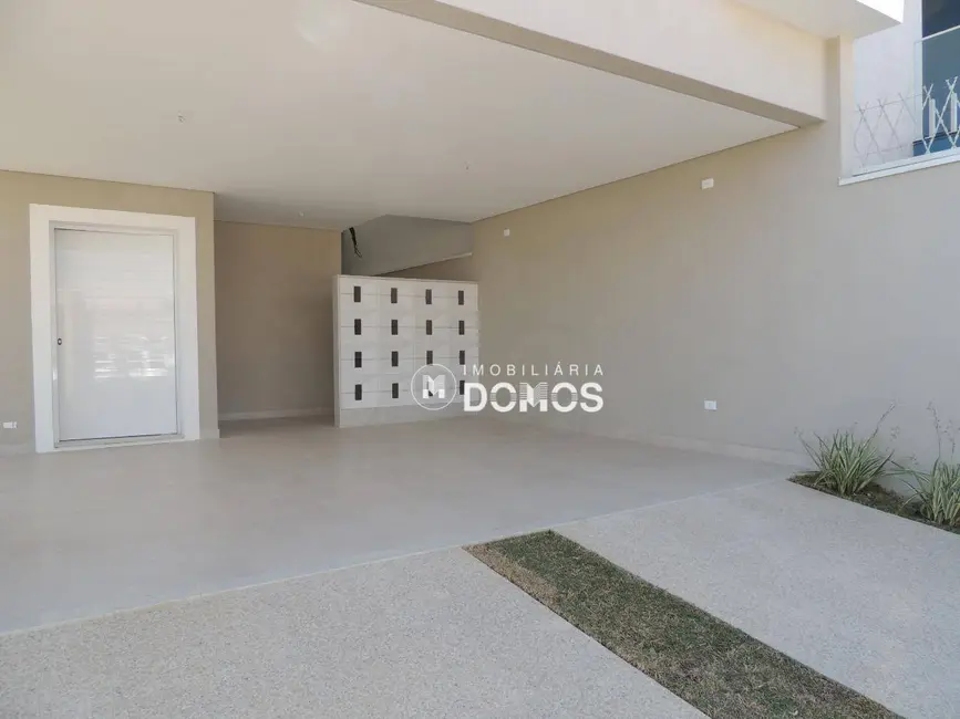 Foto 8 de Casa com 3 quartos à venda, 312m2 em Village Mantiqueira, Guaratingueta - SP