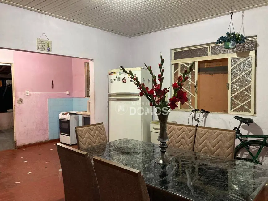 Foto 4 de Casa com 4 quartos à venda, 287m2 em Pedregulho, Guaratingueta - SP