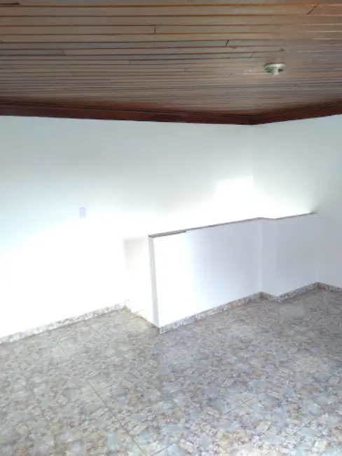 Foto 6 de Casa com 3 quartos à venda, 150m2 em Parque Residencial Beira Rio, Guaratingueta - SP