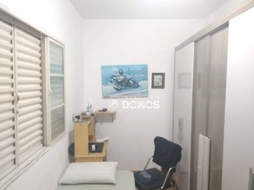 Foto 9 de Casa com 2 quartos à venda, 125m2 em Parque do Sol, Guaratingueta - SP