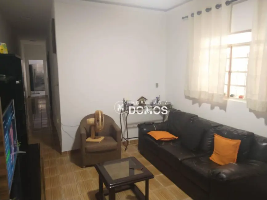 Foto 5 de Casa com 2 quartos à venda, 125m2 em Parque do Sol, Guaratingueta - SP