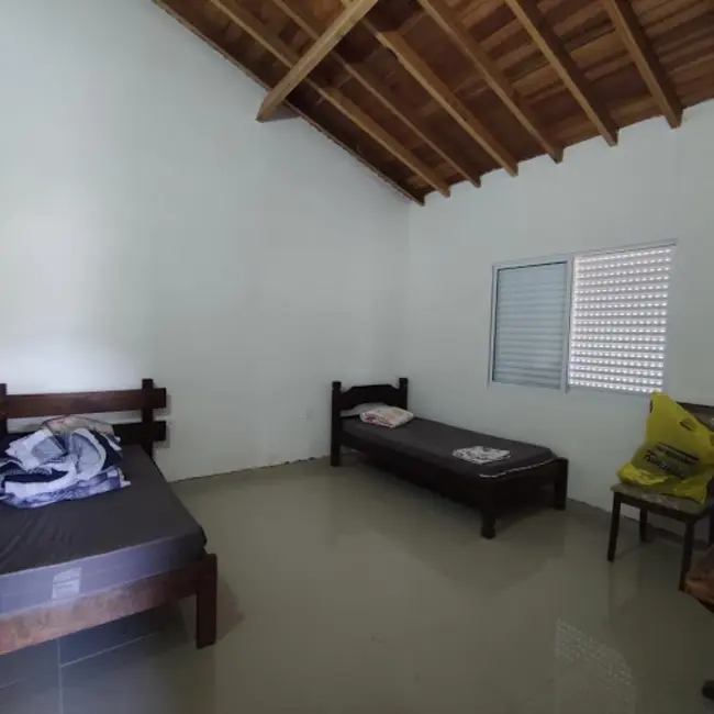 Foto 2 de Chácara com 2 quartos à venda, 1000m2 em Nova Guará, Guaratingueta - SP