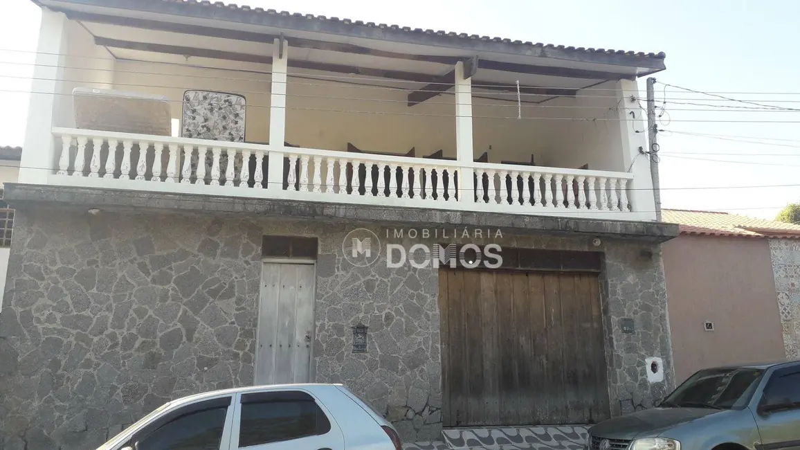 Foto 1 de Sobrado com 3 quartos à venda, 300m2 em Vila Rosa, Guaratingueta - SP
