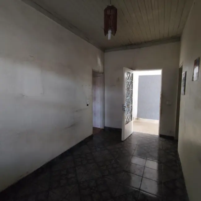 Foto 8 de Casa com 3 quartos à venda, 250m2 em Engenheiro Neiva, Guaratingueta - SP