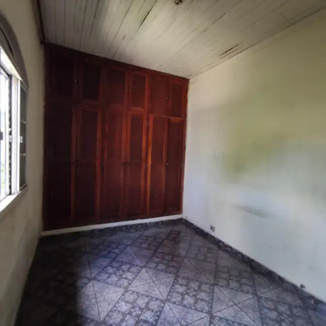 Foto 5 de Casa com 3 quartos à venda, 250m2 em Engenheiro Neiva, Guaratingueta - SP