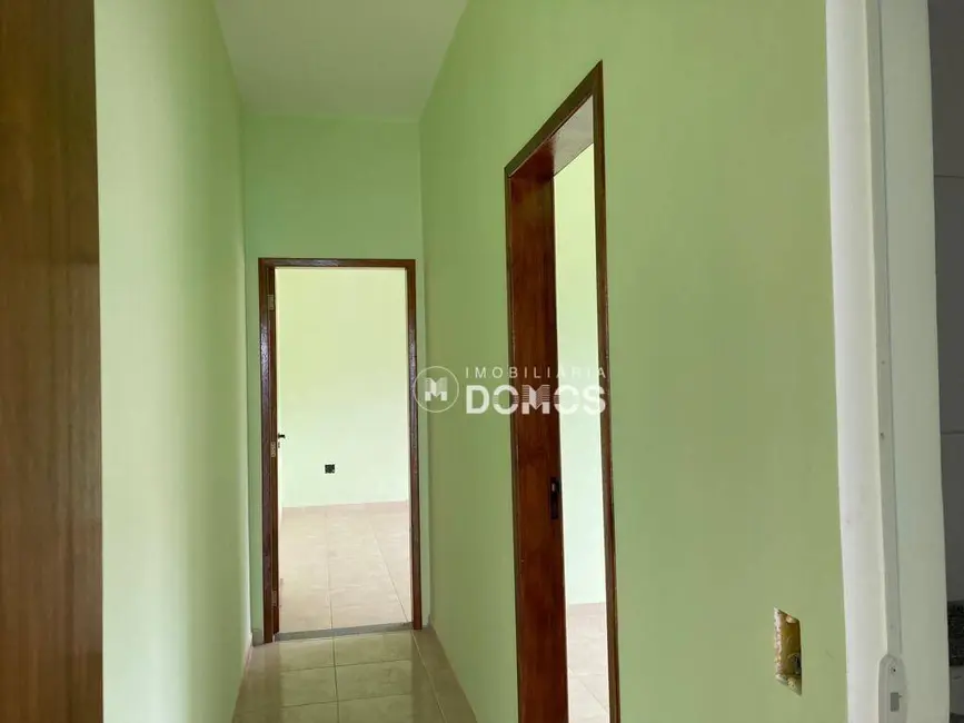 Foto 2 de Casa com 2 quartos à venda, 150m2 em Jardim do Vale II, Guaratingueta - SP