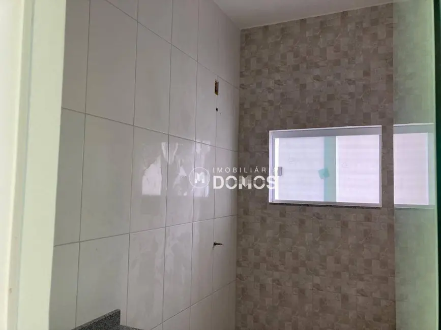 Foto 3 de Casa com 2 quartos à venda, 150m2 em Jardim do Vale II, Guaratingueta - SP