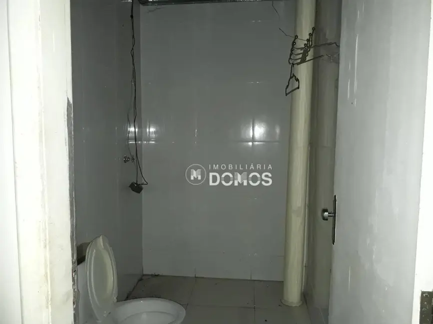 Loja para alugar em Campo do Galvão, Guaratingueta - SP - imagem 6 Foto 6 de Loja para alugar em Campo do Galvão, Guaratingueta - SP