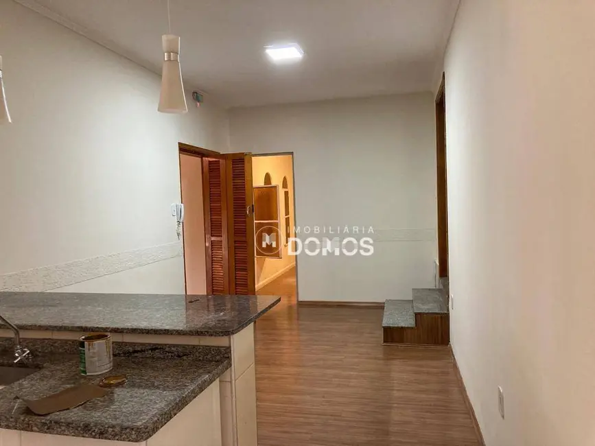 Foto 6 de Casa com 3 quartos à venda, 300m2 em Jardim Esplanada, Guaratingueta - SP
