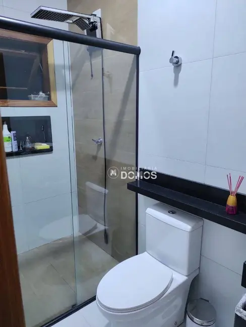 Foto 9 de Chácara com 3 quartos à venda, 1000m2 em Bom Jardim II, Guaratingueta - SP