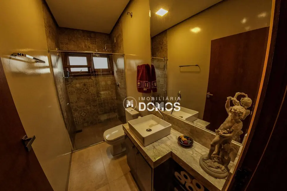 Casa de Condomínio com 4 quartos à venda, 690m2 em Village Mantiqueira, Guaratingueta - SP - imagem 8 Foto 8 de Casa de Condomínio com 4 quartos à venda, 690m2 em Village Mantiqueira, Guaratingueta - SP