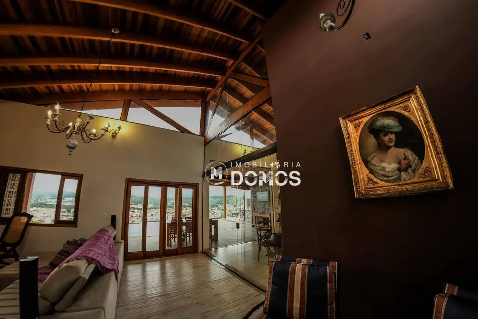 Casa de Condomínio com 4 quartos à venda, 690m2 em Village Mantiqueira, Guaratingueta - SP - imagem 5 Foto 5 de Casa de Condomínio com 4 quartos à venda, 690m2 em Village Mantiqueira, Guaratingueta - SP