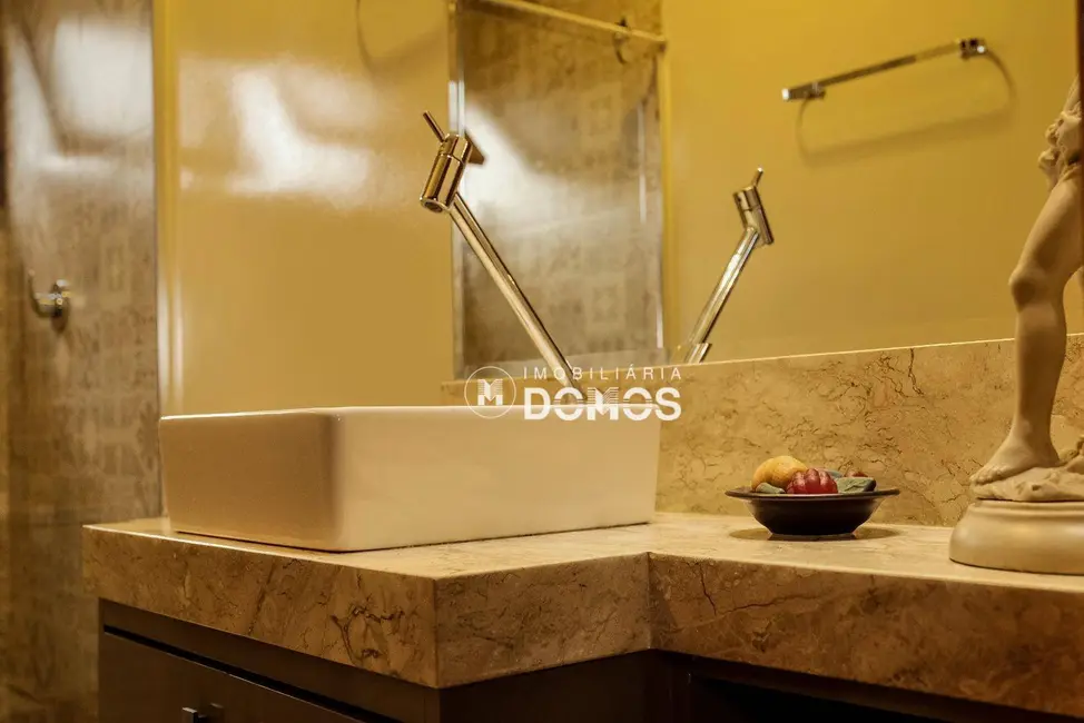 Casa de Condomínio com 4 quartos à venda, 690m2 em Village Mantiqueira, Guaratingueta - SP - imagem 9 Foto 9 de Casa de Condomínio com 4 quartos à venda, 690m2 em Village Mantiqueira, Guaratingueta - SP