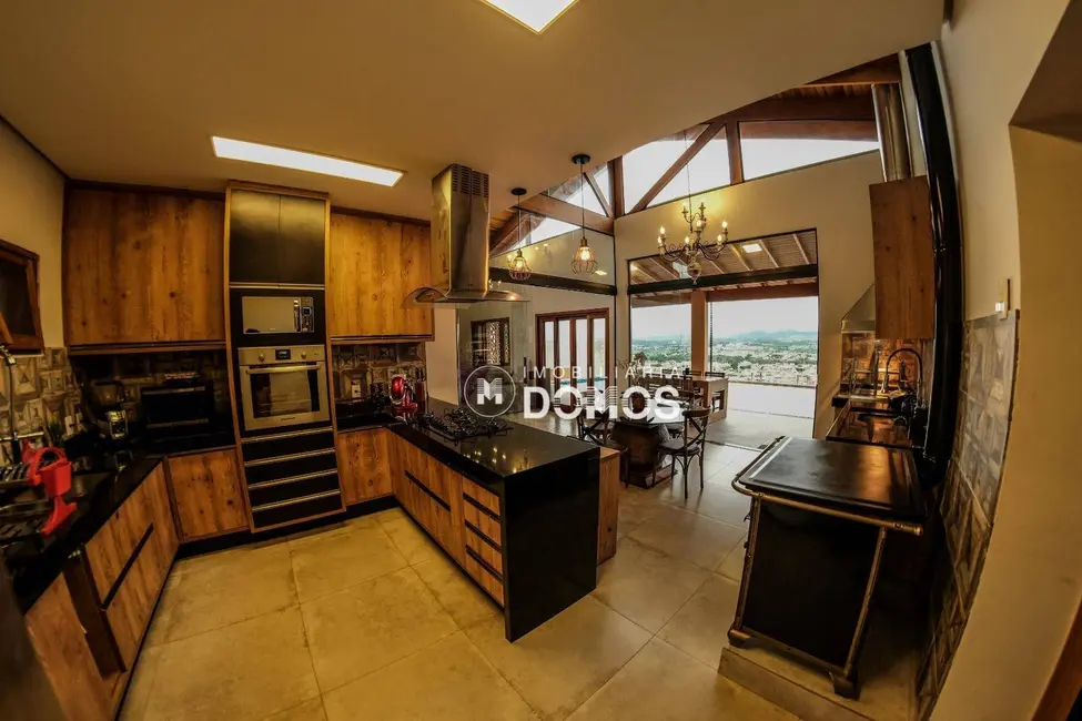 Casa de Condomínio com 4 quartos à venda, 690m2 em Village Mantiqueira, Guaratingueta - SP - imagem 7 Foto 7 de Casa de Condomínio com 4 quartos à venda, 690m2 em Village Mantiqueira, Guaratingueta - SP