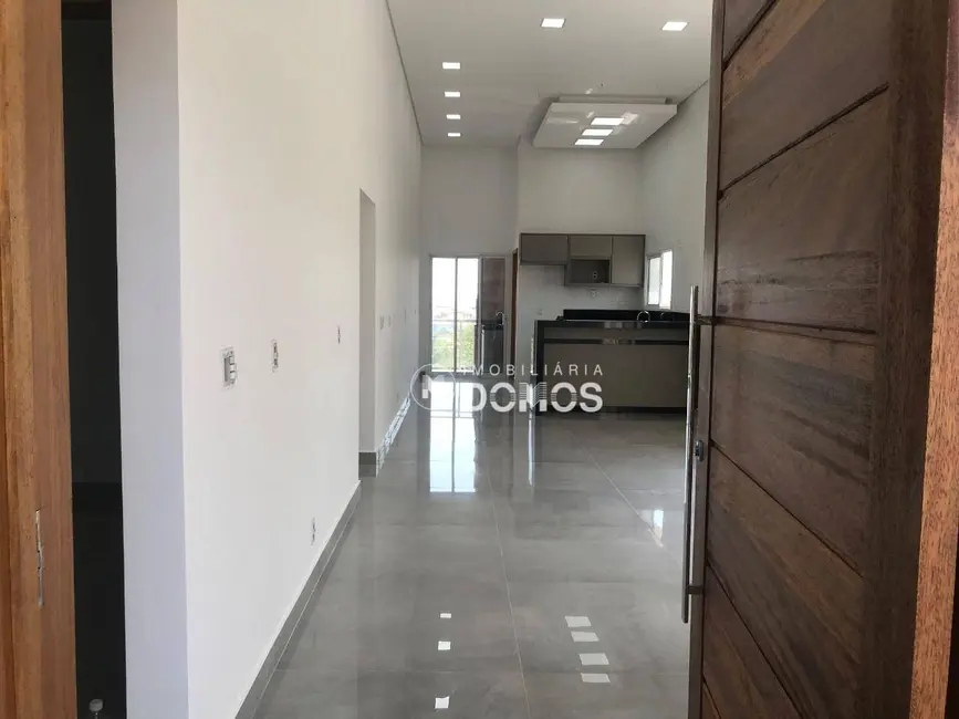 Foto 9 de Casa de Condomínio com 3 quartos à venda, 250m2 em Caçapava Velha, Cacapava - SP