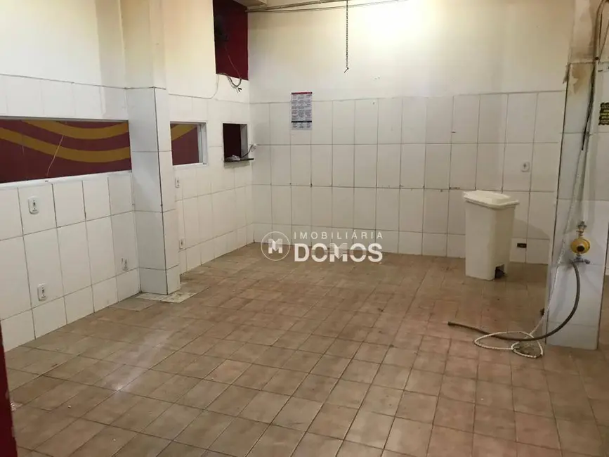 Loja para alugar, 92m2 em Vila Comendador Rodrigues Alves, Guaratingueta - SP - imagem 8 Foto 8 de Loja para alugar, 92m2 em Vila Comendador Rodrigues Alves, Guaratingueta - SP