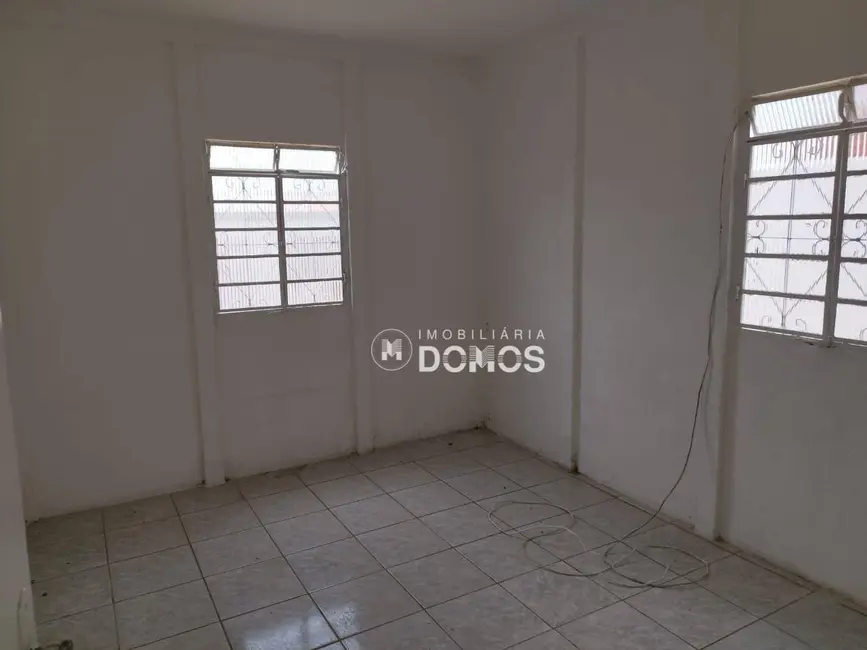 Foto 2 de Casa com 2 quartos para alugar em Jardim do Vale II, Guaratingueta - SP