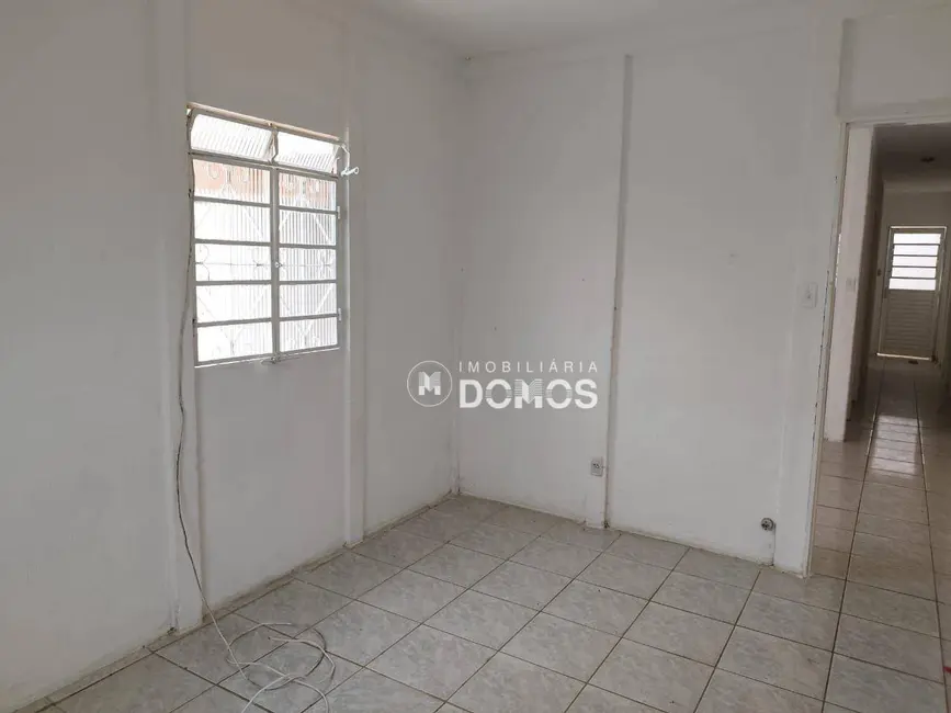 Casa com 2 quartos para alugar em Jardim do Vale II, Guaratingueta - SP - imagem 7 Foto 7 de Casa com 2 quartos para alugar em Jardim do Vale II, Guaratingueta - SP