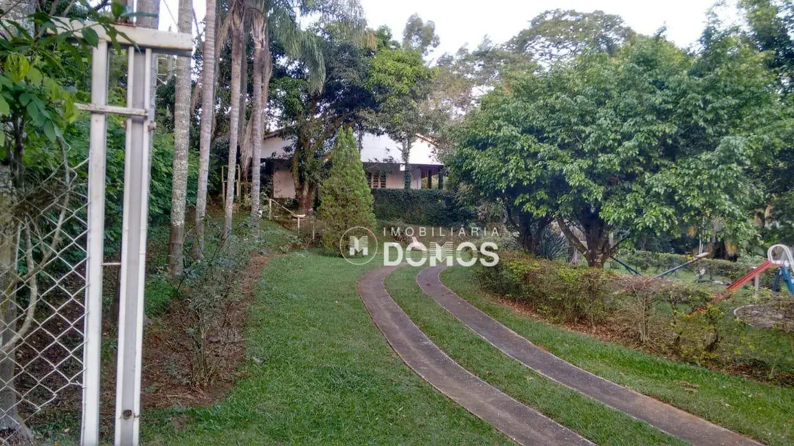 Foto 4 de Chácara com 3 quartos à venda, 8000m2 em Bom Jardim I, Guaratingueta - SP