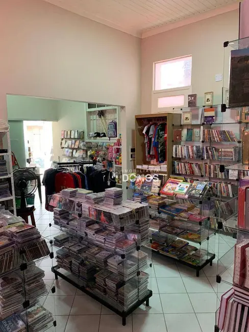 Foto 12 de Loja à venda em Centro, Guaratingueta - SP