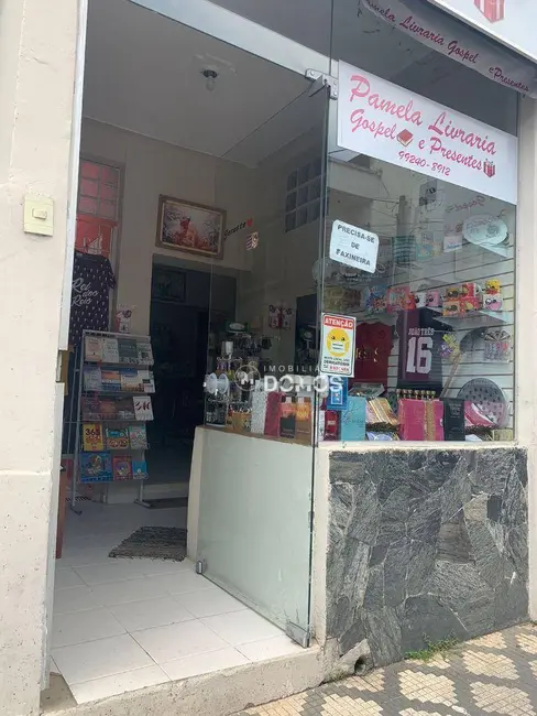 Foto 4 de Loja à venda em Centro, Guaratingueta - SP