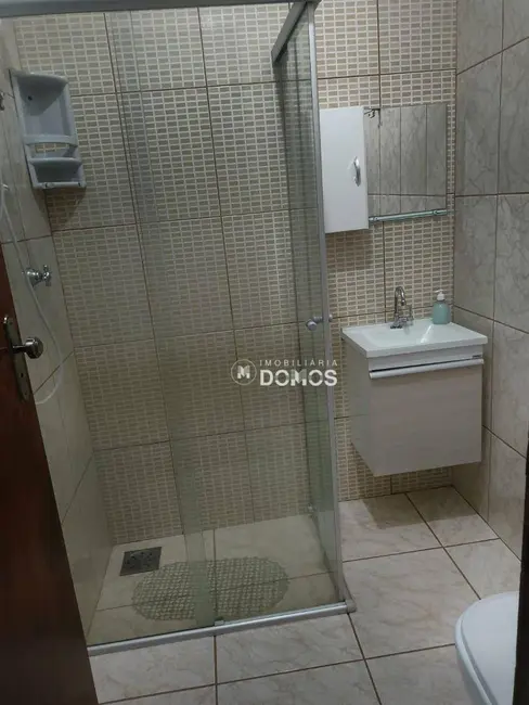 Foto 3 de Casa com 6 quartos à venda, 140m2 em Jardim Esperança, Guaratingueta - SP