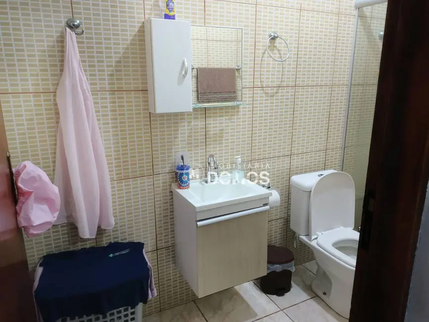Foto 7 de Casa com 6 quartos à venda, 140m2 em Jardim Esperança, Guaratingueta - SP