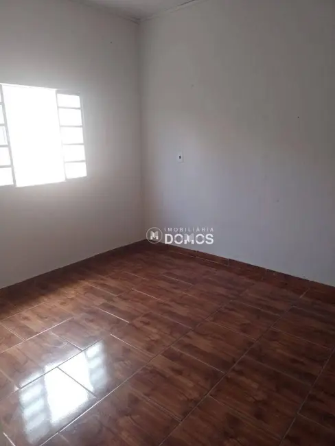 Foto 4 de Casa com 3 quartos à venda, 250m2 em Guaratingueta - SP