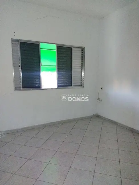 Sobrado com 4 quartos à venda, 250m2 em Campo do Galvão, Guaratingueta - SP - imagem 8 Foto 8 de Sobrado com 4 quartos à venda, 250m2 em Campo do Galvão, Guaratingueta - SP