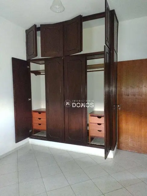 Sobrado com 4 quartos à venda, 250m2 em Campo do Galvão, Guaratingueta - SP - imagem 6 Foto 6 de Sobrado com 4 quartos à venda, 250m2 em Campo do Galvão, Guaratingueta - SP