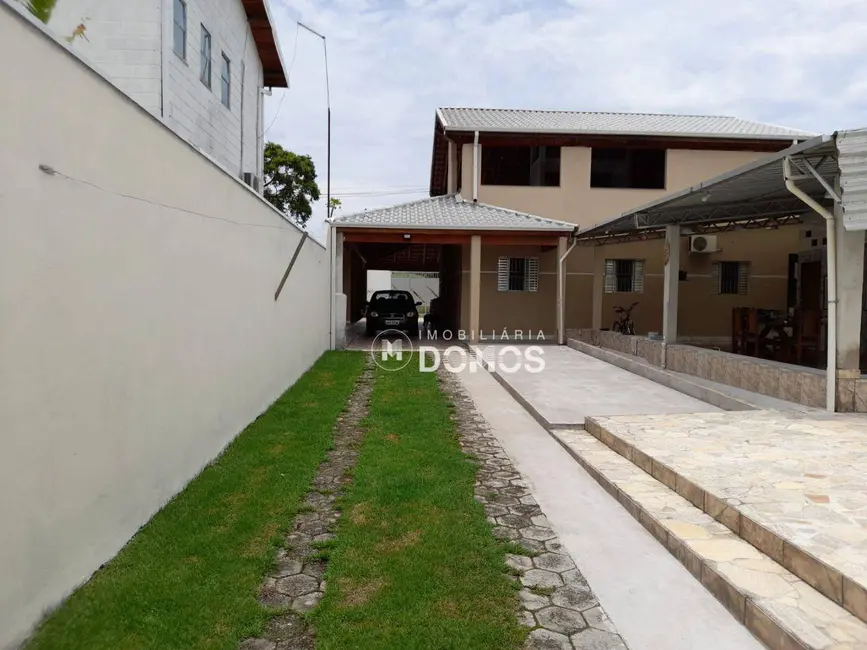 Foto 2 de Chácara com 3 quartos à venda, 880m2 em Roseira - SP