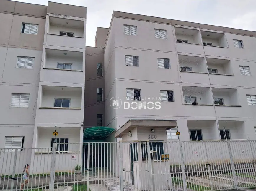 Foto 1 de Apartamento com 2 quartos para alugar, 56m2 em Pindamonhangaba - SP