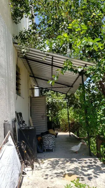 Sobrado com 6 quartos à venda, 121m2 em Aparecida - SP - imagem 4 Foto 4 de Sobrado com 6 quartos à venda, 121m2 em Aparecida - SP