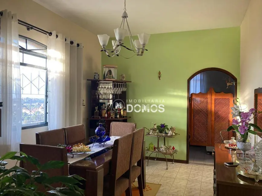 Foto 6 de Casa com 4 quartos à venda, 137m2 em Pedreira, Guaratingueta - SP