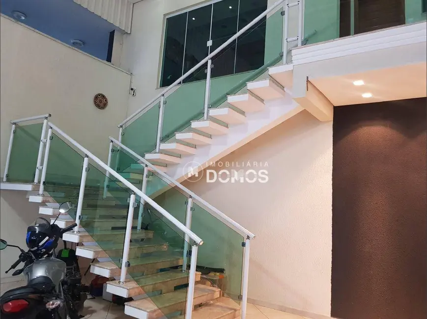 Foto 9 de Loja à venda, 997m2 em Figueira, Guaratingueta - SP