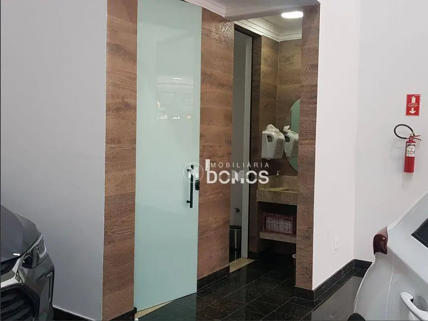 Foto 4 de Loja à venda, 358m2 em Figueira, Guaratingueta - SP