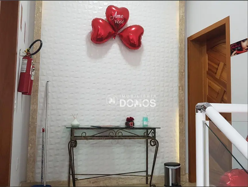 Foto 9 de Loja à venda, 358m2 em Figueira, Guaratingueta - SP